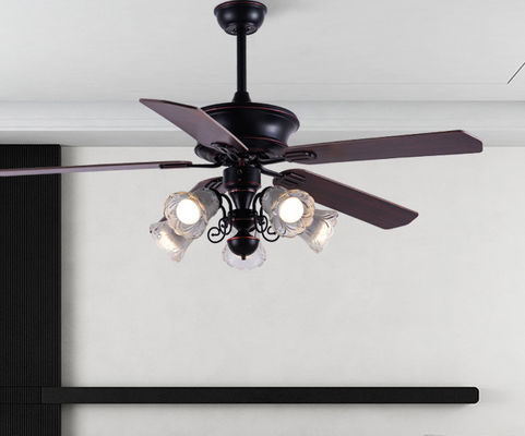 Clásico 52 en el ventilador de techo americano cuchillas de madera contrachapada con control remoto
