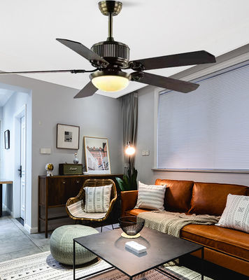 Ventilador de techo de madera contrachapada de 52 pulgadas con luz Ventiladores de techo contemporáneos con luces LED